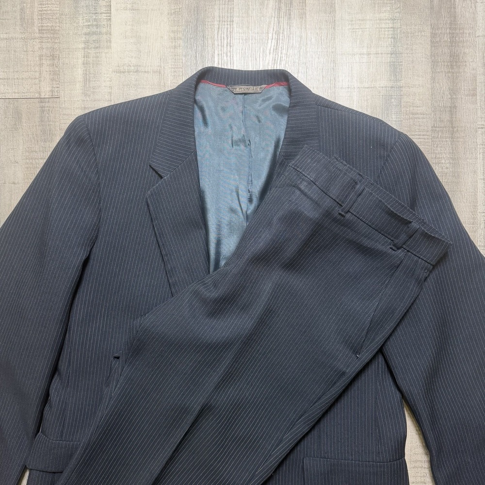 Levi Strauss & Co Suit Mens 46L 36W Gray Pinstripe Vintage 2-Button Formal
